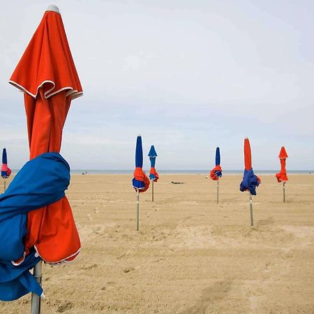 Hotel Ibis Budget Deauville Сент-Арну Экстерьер фото