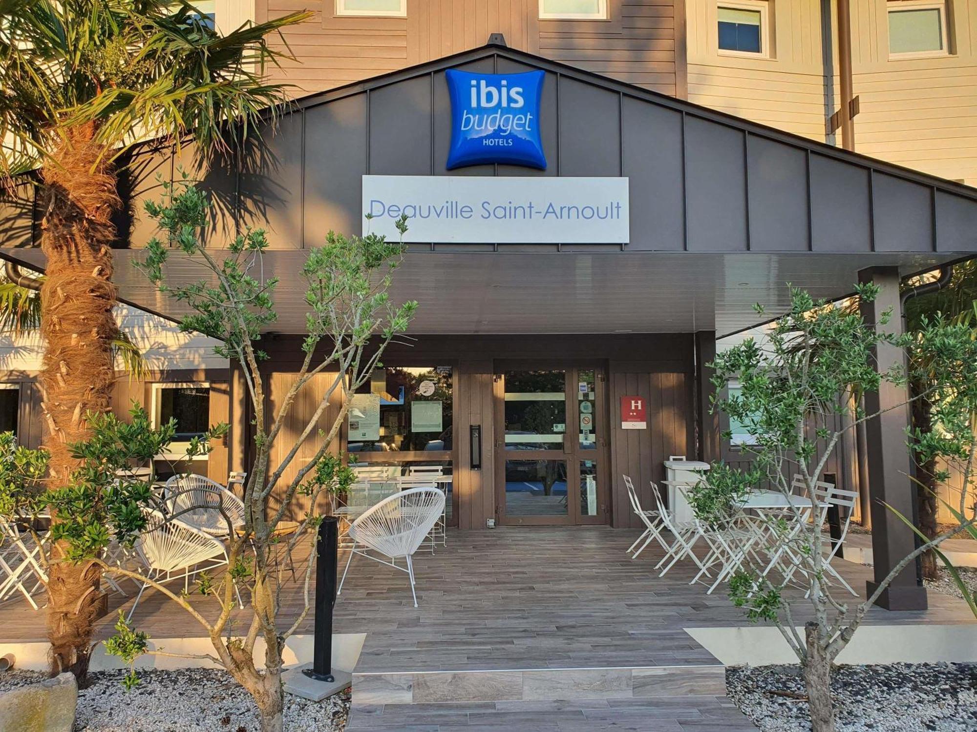 Hotel Ibis Budget Deauville Сент-Арну Экстерьер фото
